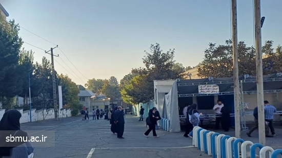 درب ورودی ,,